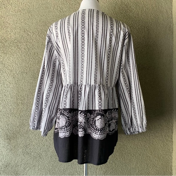 “Ethnic by Outfitters” Embroidered Peasant Blouse size L - Picture 3 of 11